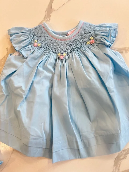 Smocked two piece skirt set 12 months - Picture 4 of 7